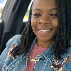 Meet your Posher, Sade